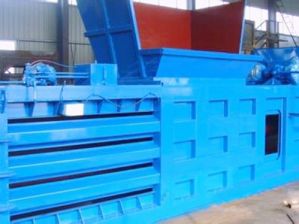 150トンプレス機